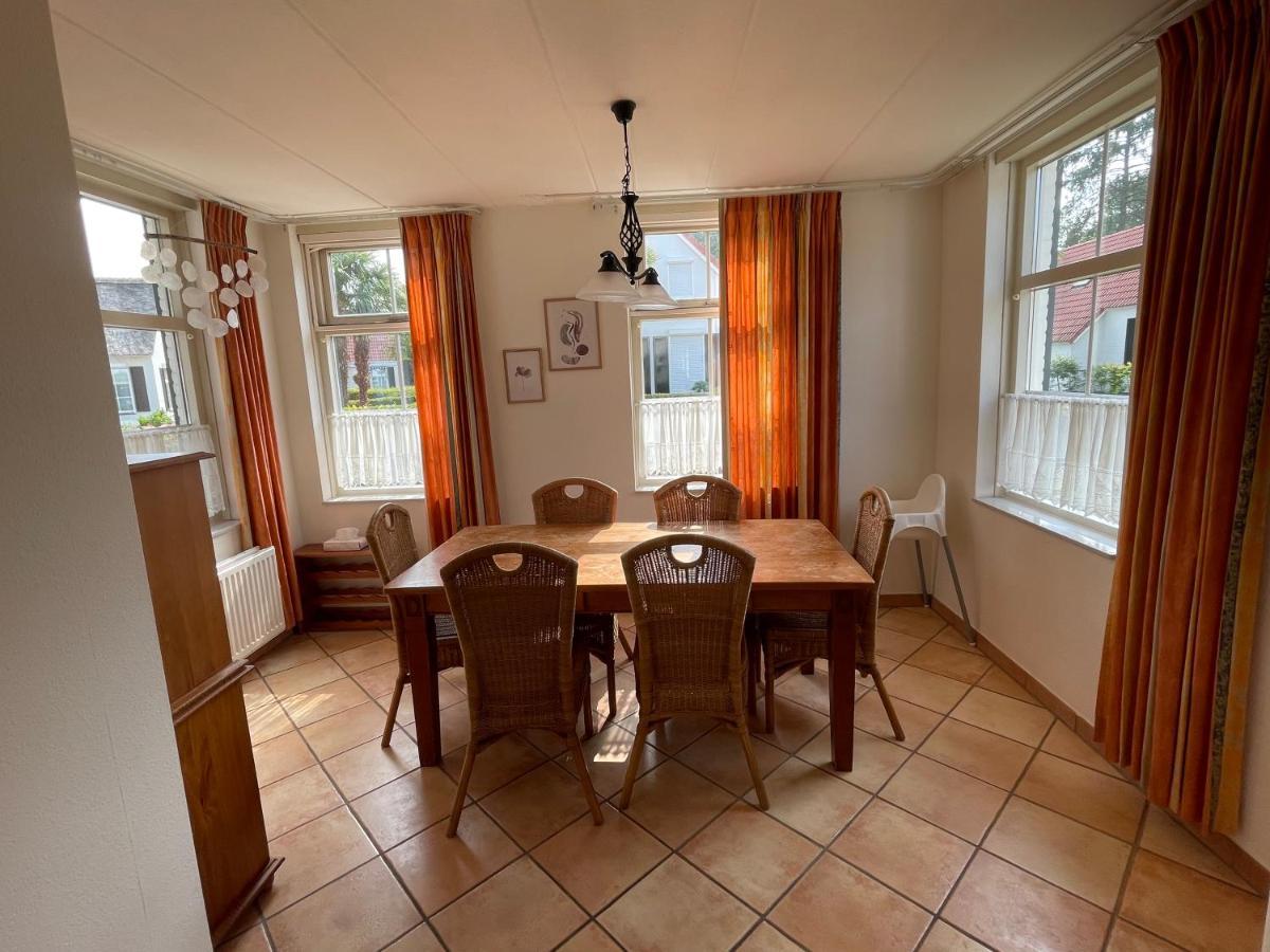 Freistehendes Ferienhaus Am See Naehe Roermond Heel Eksteriør bilde