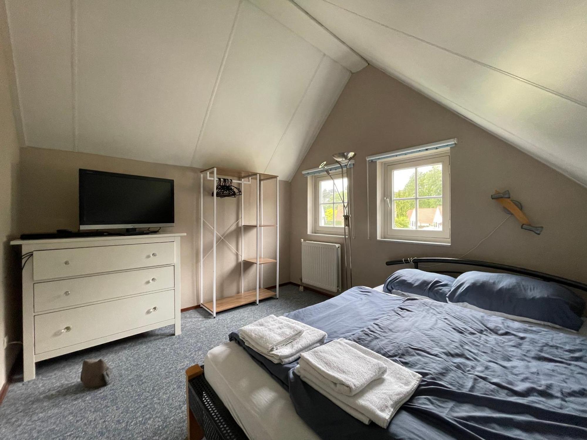 Freistehendes Ferienhaus Am See Naehe Roermond Heel Eksteriør bilde